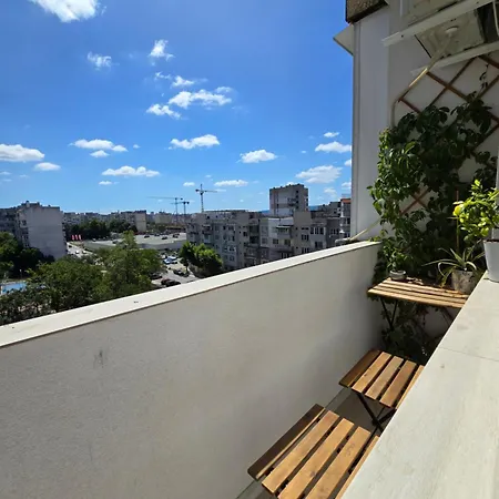 Cozy With Balcony On The Black Sea- Part Of The Family 'vicki *
