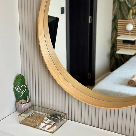 Cozy With Balcony On The Black Sea- Part Of The Family 'vicki Apartament *